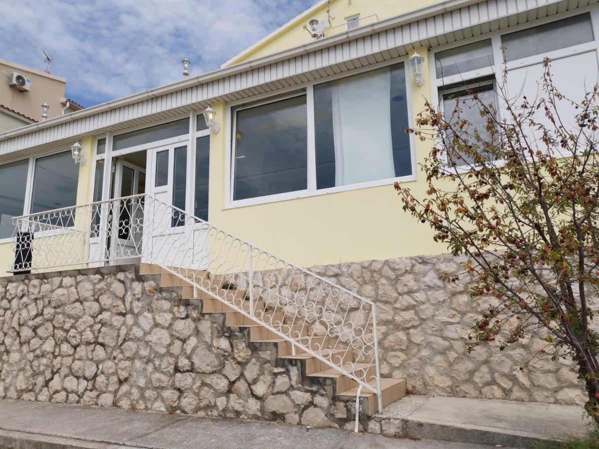 Villa Kairos 돈지세케트 외부 사진