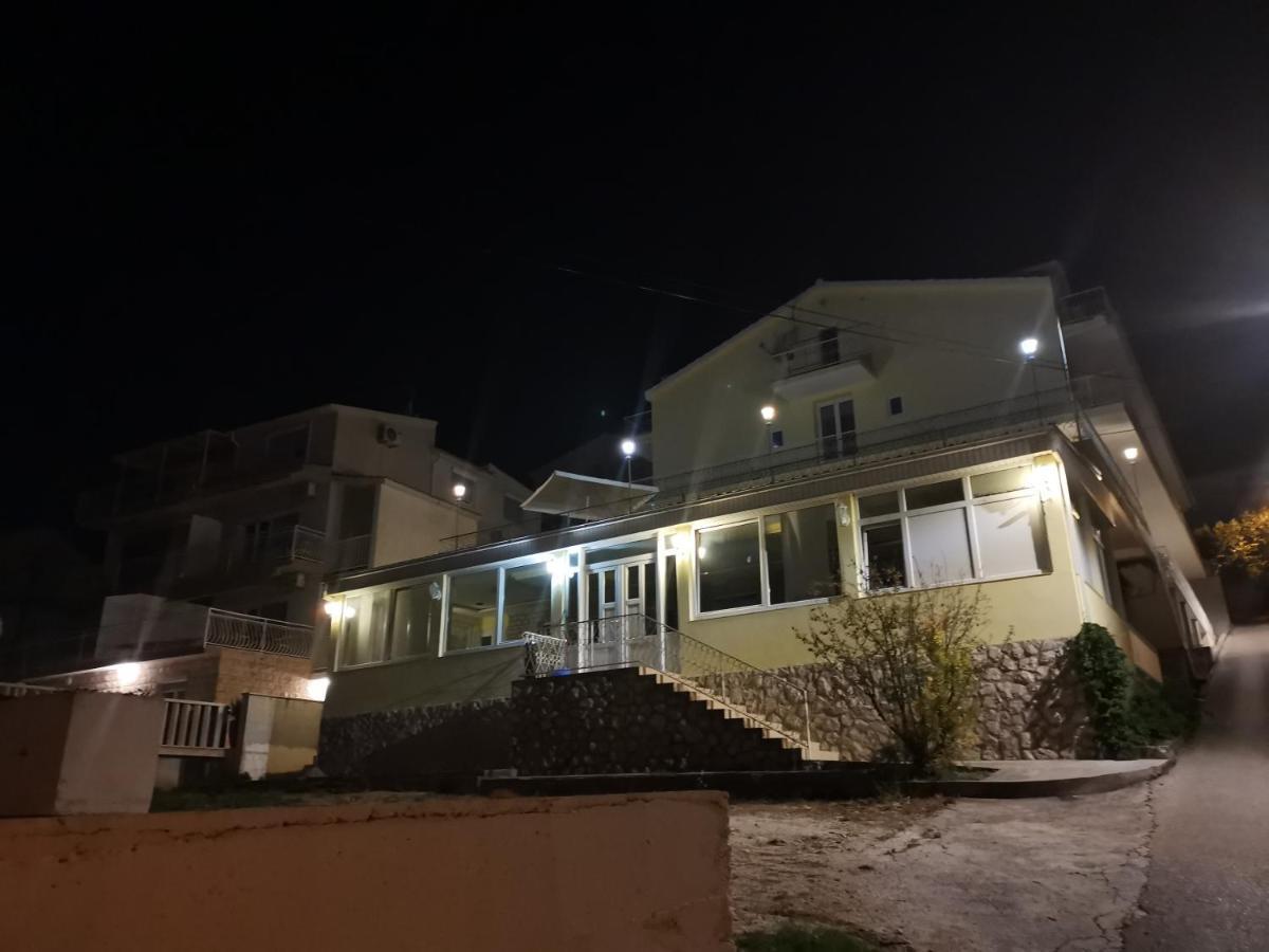 Villa Kairos 돈지세케트 외부 사진
